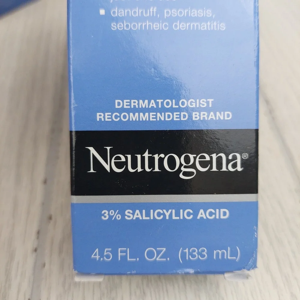 Neutrogena T/Sal Therapeutic Shampoo Unisex 4.5oz Blue 3% Salicylic Acid 3pk